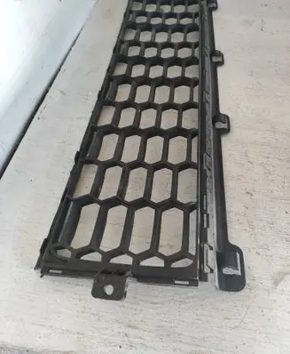 Jeep Renegade Front bumper lower grill 735587833