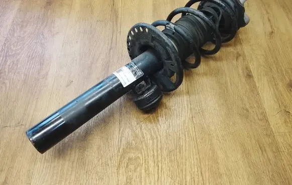 BMW X3 G01 Front shock absorber with coil spring 6871782 31307871782