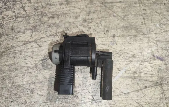 Audi A6 S6 C6 4F Turbo solenoid valve 1j0906283c