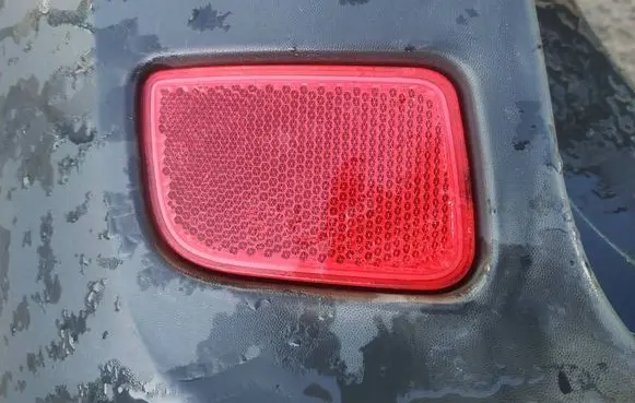 Rear tail light reflector