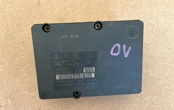 Mercedes-Benz C W203 ABS control unit/module A0345457732 00009545E0