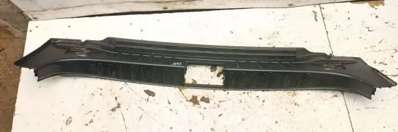 BMW 3 E90 E91 Trunk/boot sill cover protection 15678911 25753000