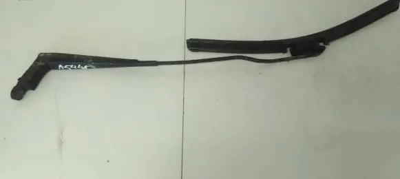 Volkswagen PASSAT B3 Front wiper blade arm 071357955410a