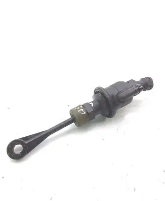 Hyundai i30 Clutch master cylinder