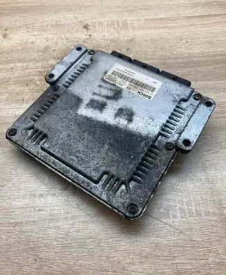 Renault Laguna II Engine control unit/module ECU 8200039569 0281001934