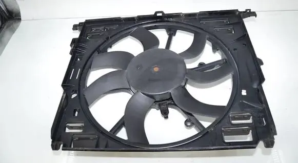 BMW 5 F10 F11 Electric radiator cooling fan 7594610 17428509741 8509741