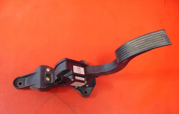 Hyundai Santa Fe Accelerator throttle pedal BAJ0009A2B100