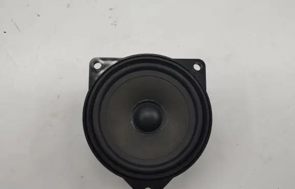 BMW 5 E60 E61 Parcel shelf speaker 9141495 10920010