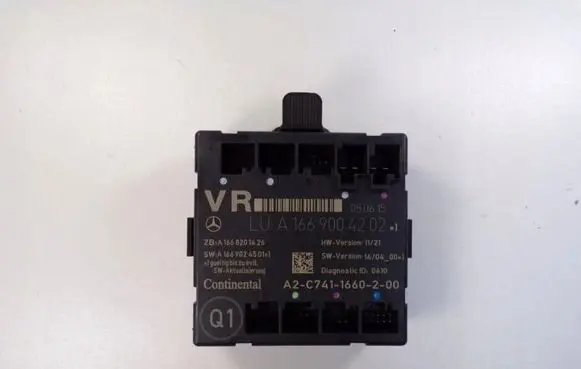 Mercedes-Benz A W176 Door control unit/module A1668201426 A1669004202 A1669024501