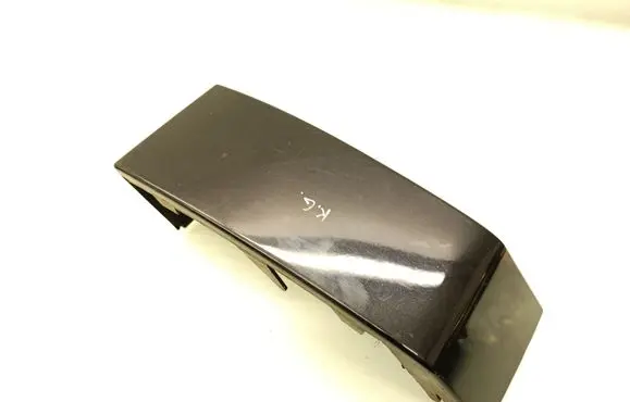 Volvo XC90 Rear/tail light trim molding 50698133