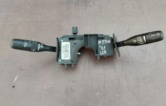 Chrysler Neon II Wiper turn signal indicator stalk/switch 04793581AH