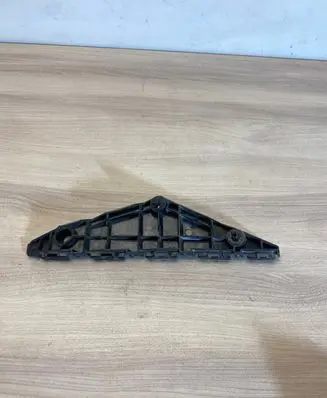 Toyota Avensis T270 Front bumper mounting bracket 5253605040