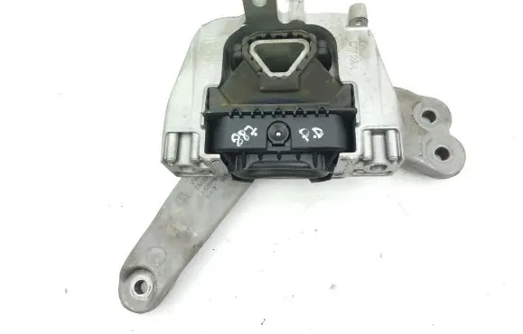 Cupra Formentor Engine mount bracket 5WA199262AB