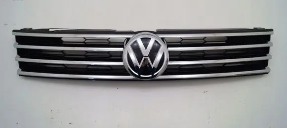 Volkswagen Touareg II Front bumper upper radiator grill 7P6853651J