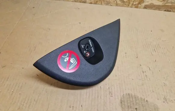 Volvo S60 Dashboard side end trim 30791680 30791681