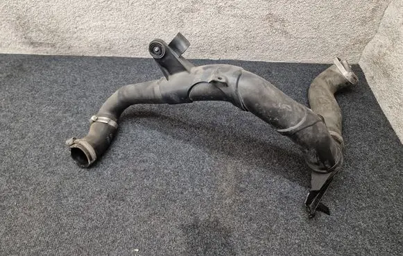 Audi A3 S3 8V Intercooler hose/pipe 5Q0145762E