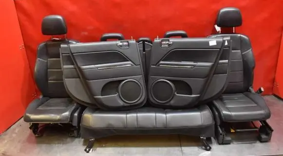 Seat set