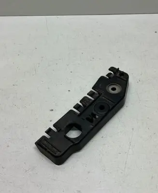 Audi A5 Front bumper mounting bracket 8W6853921