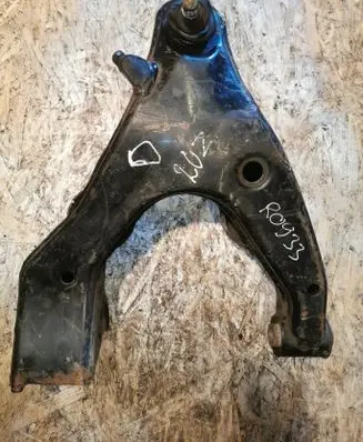 Toyota Land Cruiser (J100) Front lower control arm/wishbone