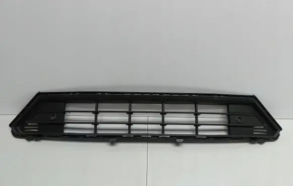 Volvo XC40 Front bumper upper radiator grill 32136098