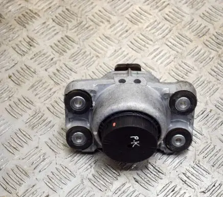 Land Rover Range Rover L405 Engine mount bracket