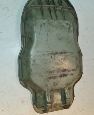 Mercedes-Benz W123 Headlight/headlamp dust cover 0008261024 A0008261024