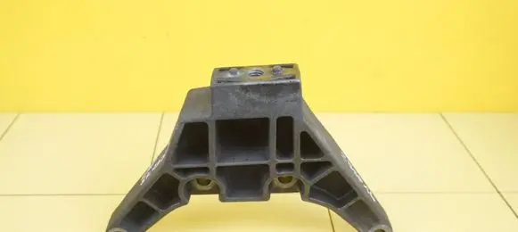 Ford S-MAX Gearbox mounting bracket 6G917M125JA HUWA