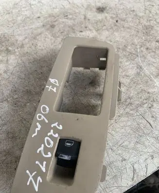 Audi Q7 4L Electric window control switch