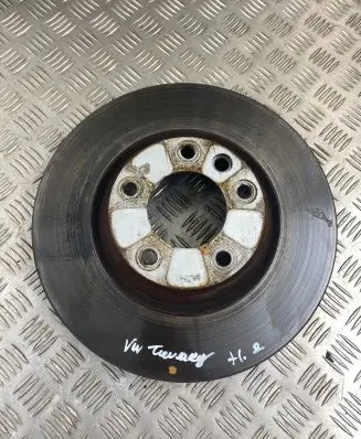 Volkswagen Touareg II Front brake disc