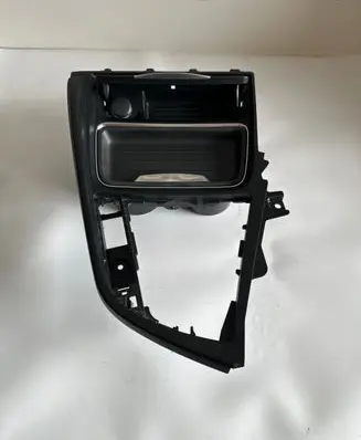 Cup holder front