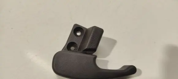 Volkswagen Golf III Engine bonnet (hood) release handle