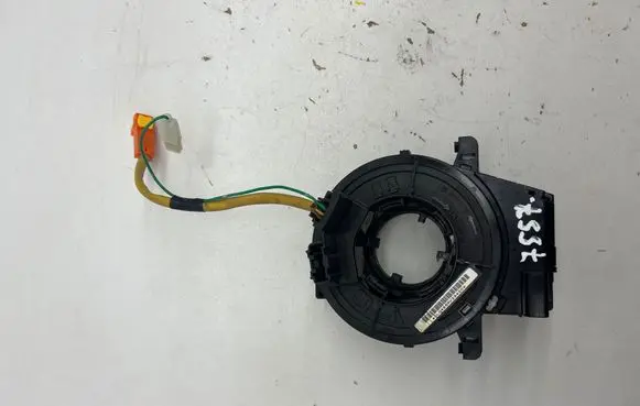 Isuzu D-Max Airbag slip ring squib (SRS ring)