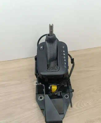 Volvo S80 Gear shifter/selector P08699386
