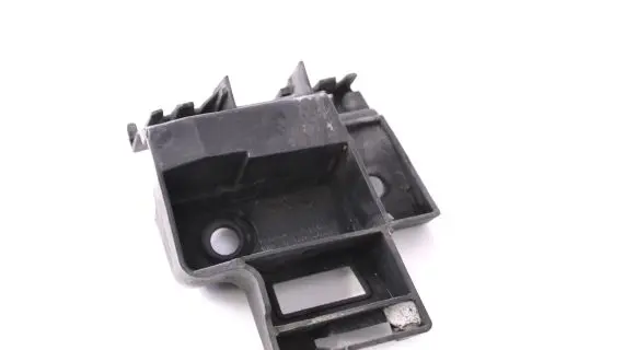 Volkswagen Golf VI Rear bumper mounting bracket 5K6807393A