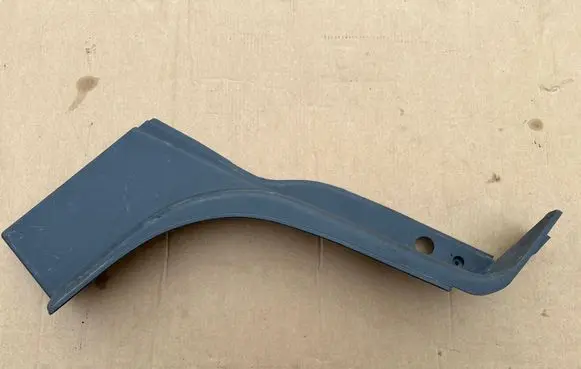 Nissan Patrol Y60 Rear arch trim 7691806J11