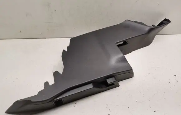 Land Rover Evoque II Parcel shelf load cover mount bracket K8D231013AD