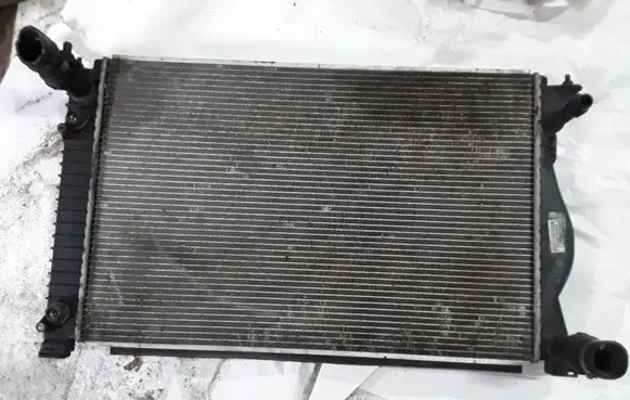 Audi A6 S6 C6 4F Coolant radiator 4F0121251M