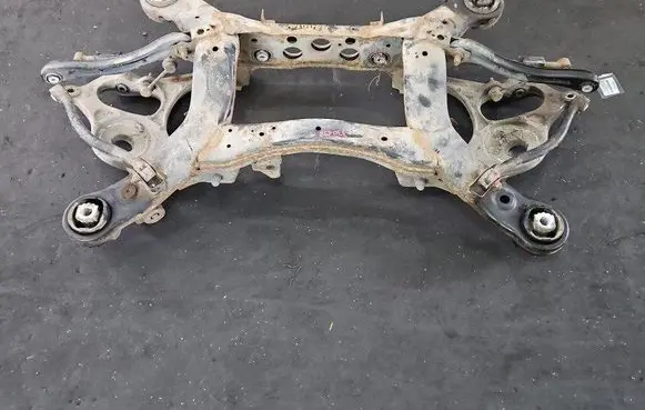 Jeep Grand Cherokee Rear axle beam IMPRK1512703