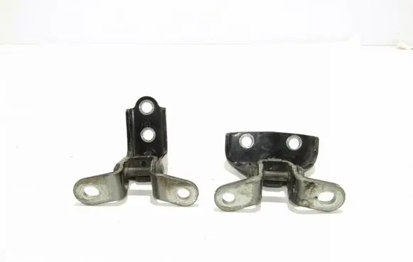 Rear door hinge set