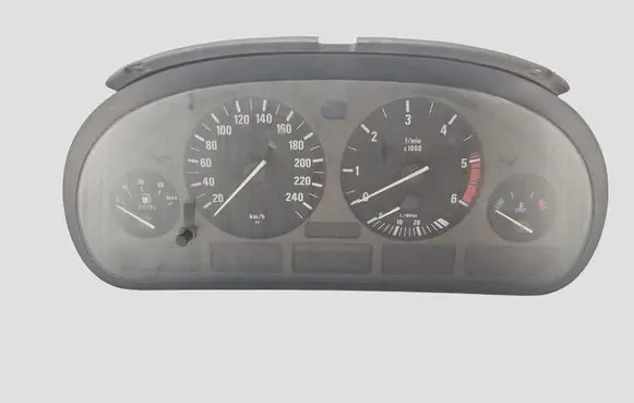 BMW 5 E39 Speedometer (instrument cluster) 88311228 87001313 87001374
