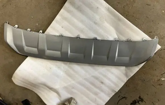 Audi Q7 4M Front bumper lip 4M0807733 4M0807733D