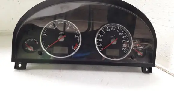 Ford Mondeo Mk III Speedometer (instrument cluster)