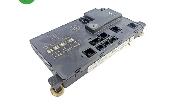 Mercedes-Benz CLS C219 Door control unit/module 2198200726 2931973416 6861375