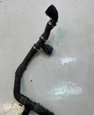 Audi A4 S4 B9 8W Engine coolant pipe/hose 8W0121030K