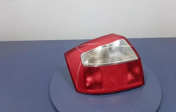 Audi A4 S4 B5 8D Rear/tail lights 8E0945095