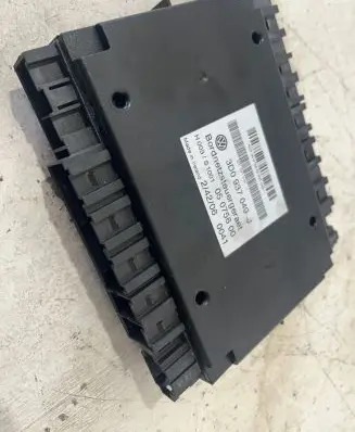 Volkswagen Phaeton Comfort/convenience module 3D0937049J 05075600 H003S1001