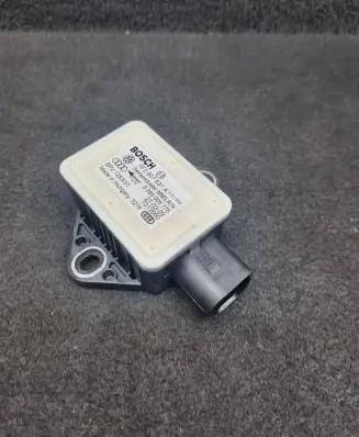 Audi A6 S6 C6 4F ESP acceleration yaw rate sensor 4F0907637A 0265005776
