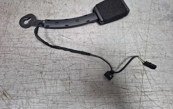 Audi A3 S3 8V Front seatbelt buckle 8V0857755L