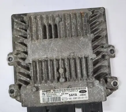 Ford Fiesta Engine control unit/module 3S6112A650LA 5WS40069AT 5AYA