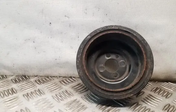 Volkswagen Sharan Crankshaft pulley 038105243M